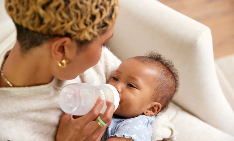 راهنمای جامع و کامل خرید سیسمونی | وسایل حیاتی که مادر و نوزاد نیاز دارند!