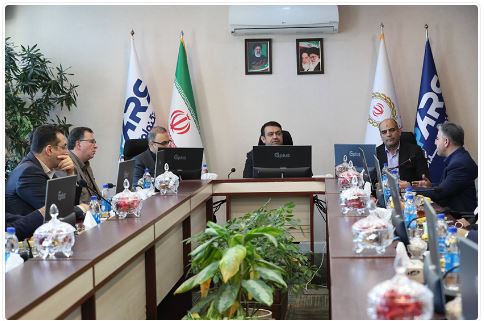 مدیرعامل بانک ملی ایران خواستار ارتقا سطح کیفی پاسخگویی به مشتریان شد / ضرورت توسعه زیرساختی واحد ارتباط با مشتریان