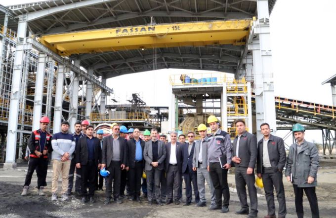 آمادگی همکاری ایمیدرو با دانش‌بنیان‌ها برای بومی‌سازی دانش تولید تیتانیوم