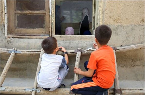 ۳۵۰۰ دانش‌آموز بازمانده از تحصیل را به مدرسه برگشتند