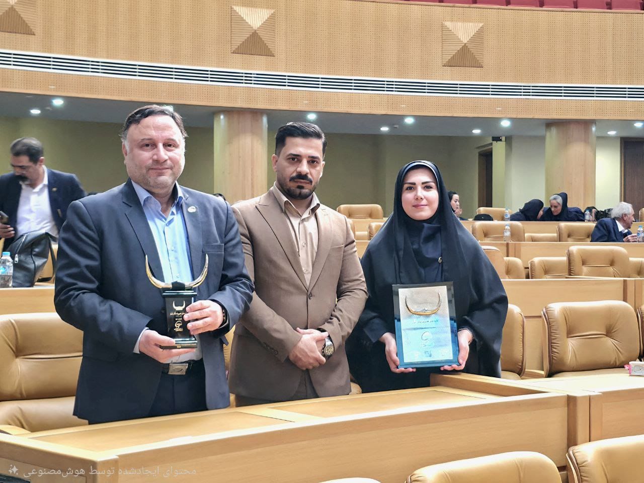 فجر انرژی خلیج فارس طلایی‌ترین نشان مدیریت مالی کشور را کسب کرد