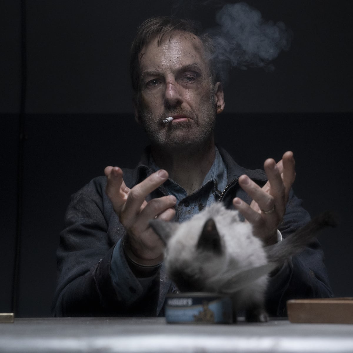 باب ادنرک با اجرای باورپذیر و کاریزماتیک خود، به‌تنهایی بار اصلی فیلم را به دوش می‌کشد و به شخصیت «هاچ منسل» هویت می‌دهد