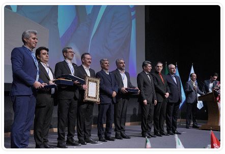 تقدیر از رؤسای شعب موفق بانک ملی ایران در شانزدهمین گردهمایی رؤسای موفق شعب بانک‌های کشور