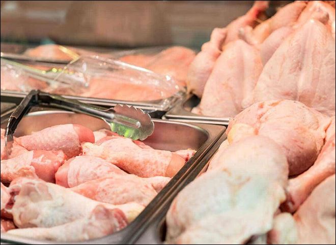 ۱.۵میلیون قطعه جوجه‌ریزی در تهران/ ثبات قیمت گوشت مرغ در بازار