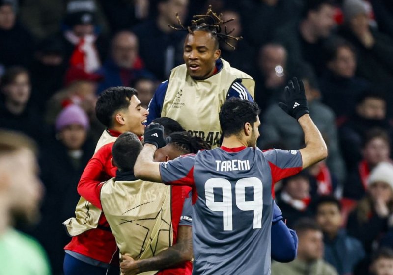 طارمی در قامت ناجی المپیاکو؛ پاس مهدی و تیرخلاص مارتینز