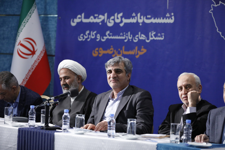 پرداخت ماهانه ۱۰۰ همت حقوق به ۵ میلیون مستمری بگیر