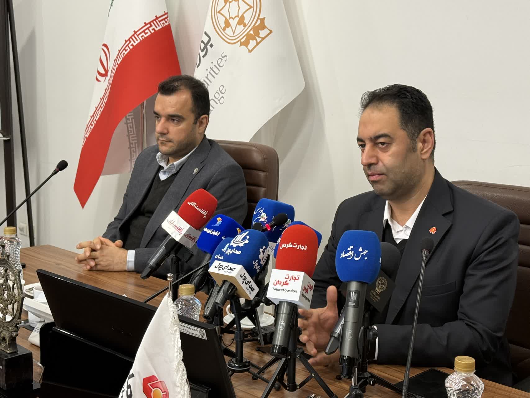 بانک ملت با صلابت در مسیر تقویت بنیه مالی و افزایش سرمایه حرکت می‌کند