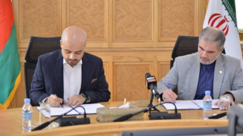 مضای تفاهم نامه همکاری پست ایران و عمان