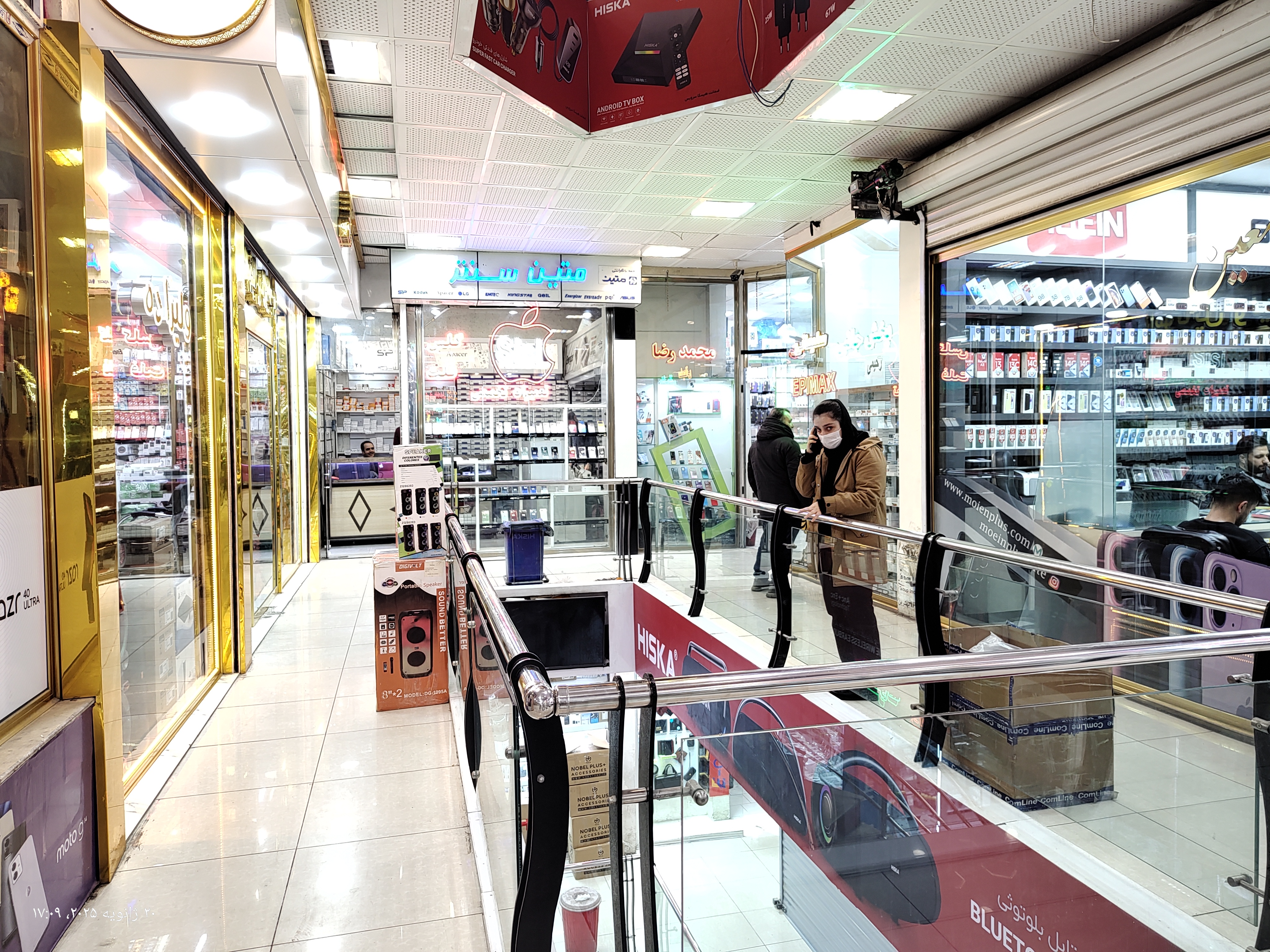 بازار بزرگ موبایل تبریز