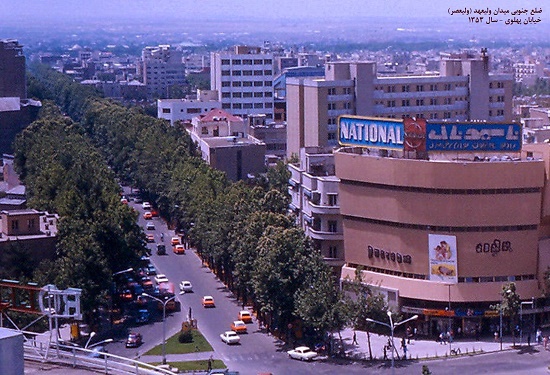 میدان ولیعصر