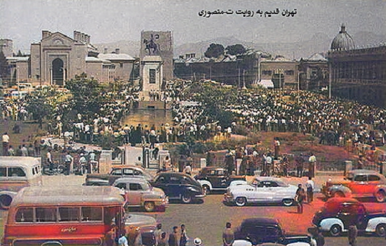 میدان توپخانه